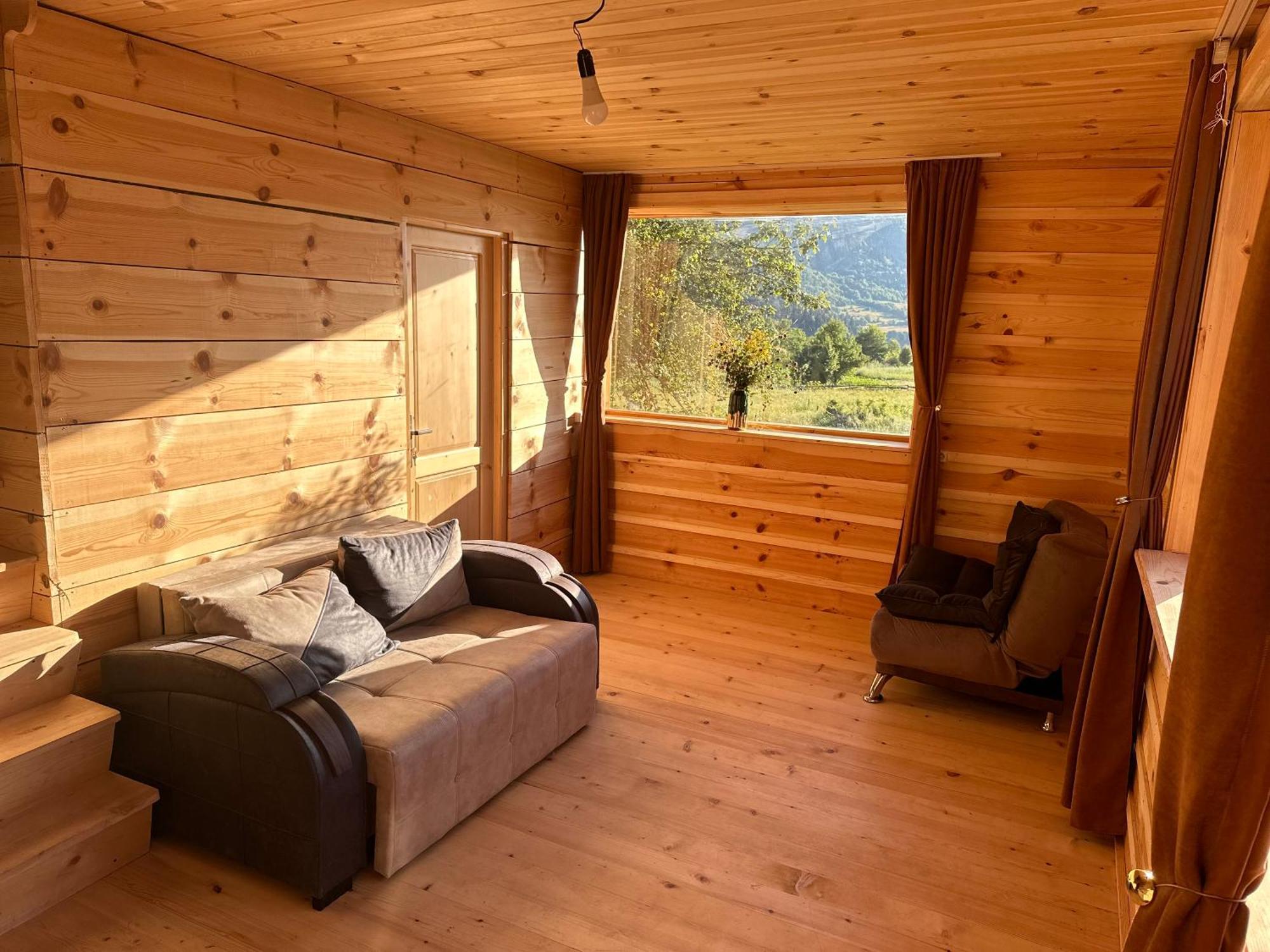 Ecohouse Svaneti Местия Экстерьер фото